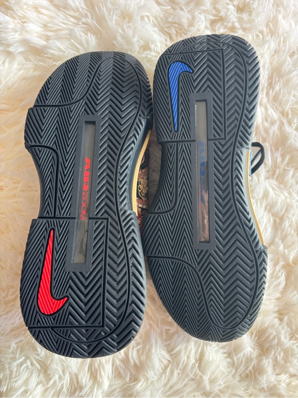 Nike GP Challenge 1 Naomi Osaka Tennis Shoes Black Blue Red Sz 9 - Picture 4 of 5